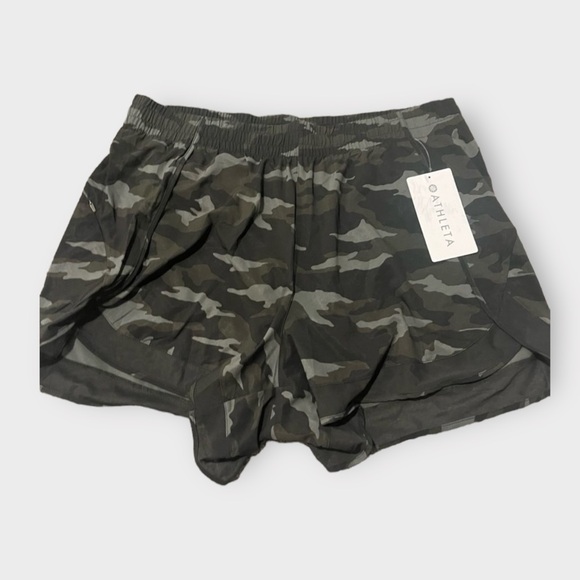 Athleta printed MESH RACER RUN SHORTS 4" CAMO Size 1x - Picture 3 of 13